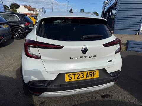 Renault Captur 1.6 E-TECH techno Auto Euro 6 (s/s) 5dr - U80897