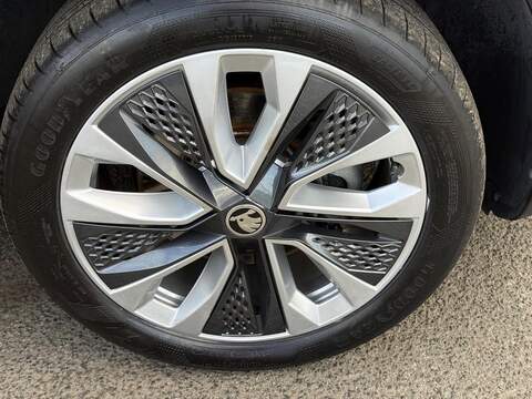Skoda Karoq 1.5 TSI ACT SE L Euro 6 (s/s) 5dr - U80901