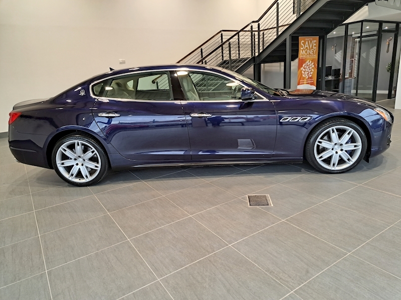 Maserati Quattroporte V6 S - U10385