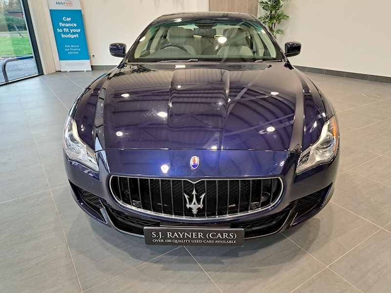 Maserati Quattroporte V6 S - U10385