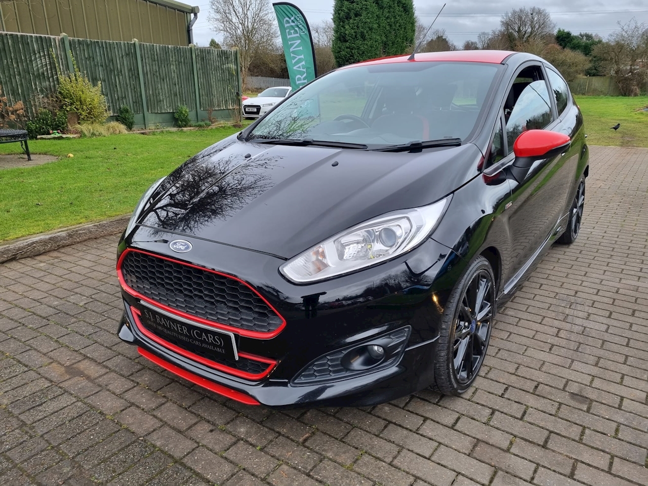 Used 2015 Ford Fiesta T EcoBoost Zetec S Black Edition For Sale (U10912 ...