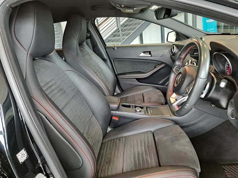 Mercedes-Benz A Class A200d AMG Line - U11162