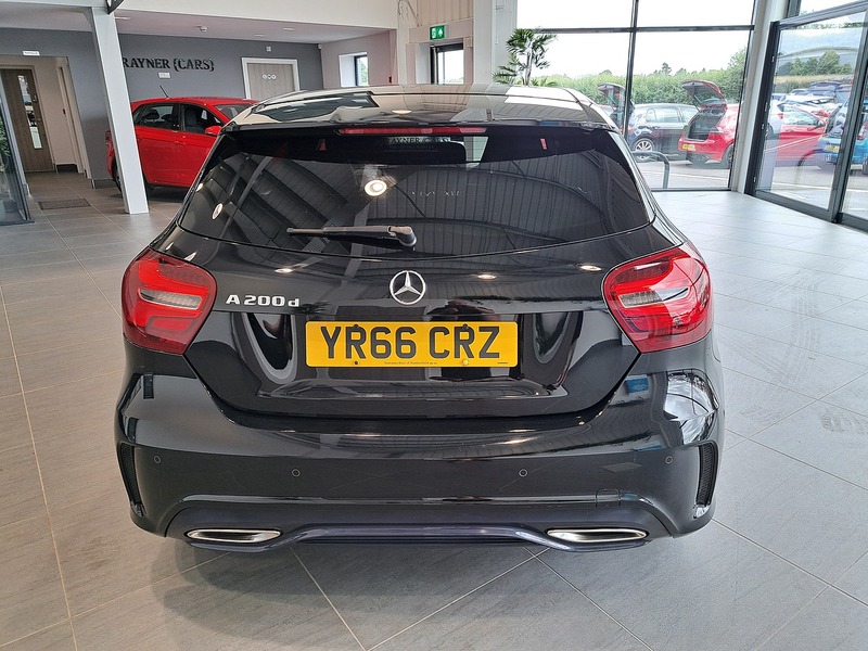 Mercedes-Benz A Class A200d AMG Line - U11162