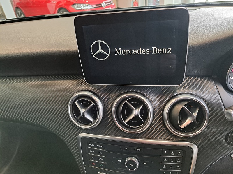 Mercedes-Benz A Class A200d AMG Line - U11162