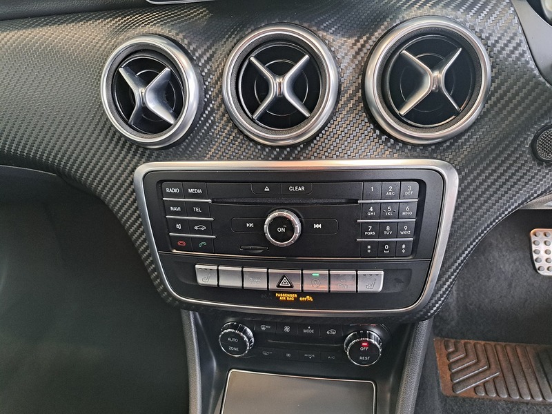 Mercedes-Benz A Class A200d AMG Line - U11162