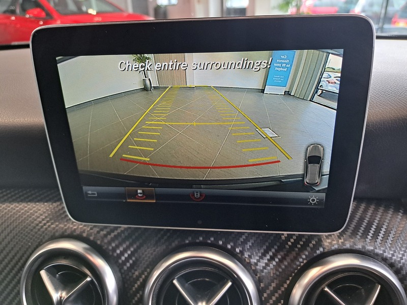 Mercedes-Benz A Class A200d AMG Line - U11162