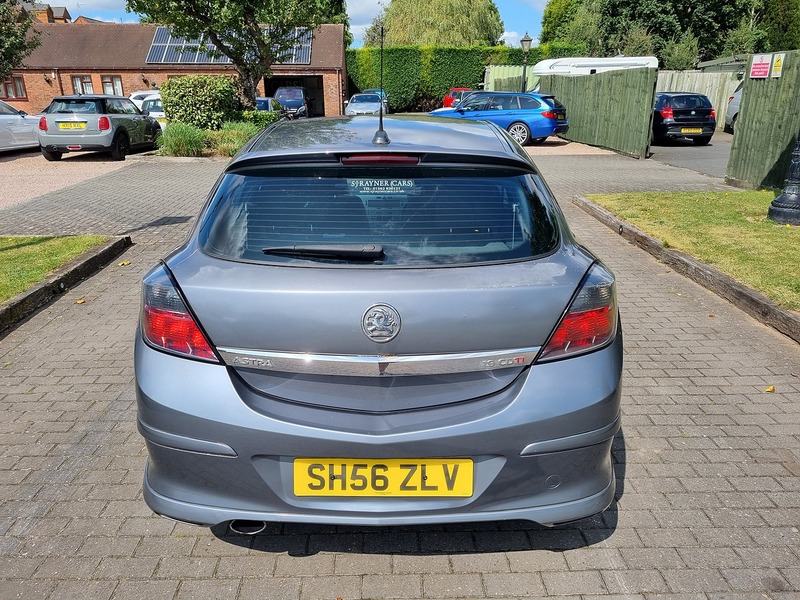 Vauxhall Astra CDTi SRi - U11267
