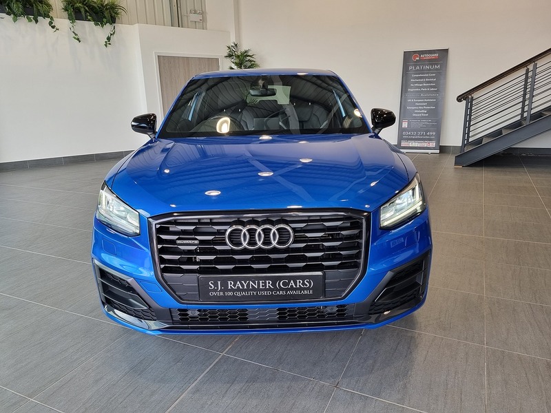 Audi Q2 TFSI Black Edition - U11269