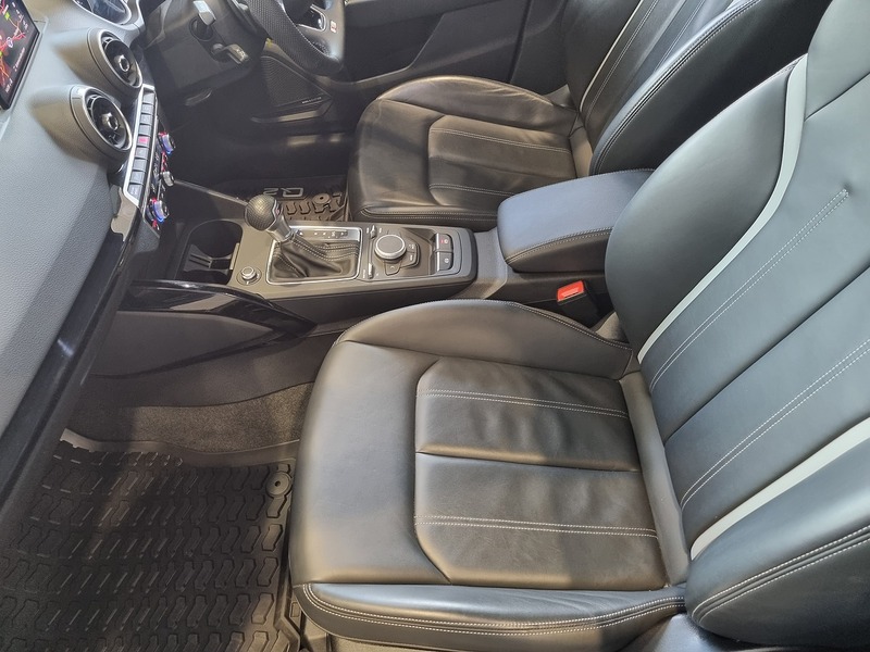 Audi Q2 TFSI Black Edition - U11269