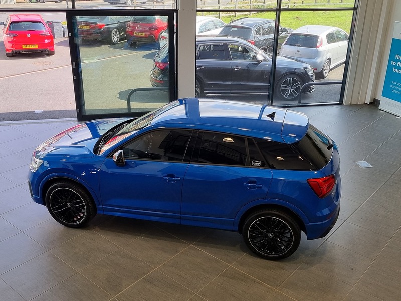 Audi Q2 TFSI Black Edition - U11269