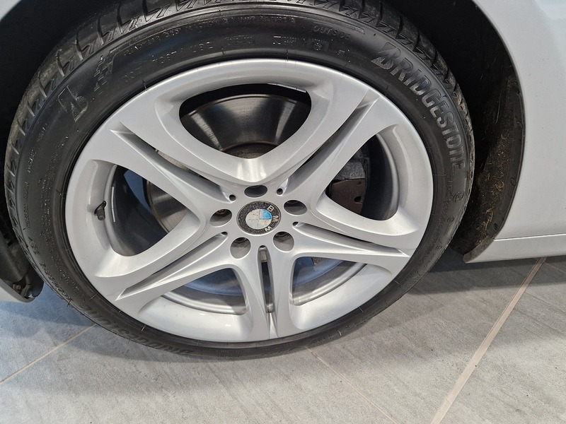 BMW 6 Series 640i SE - U11276