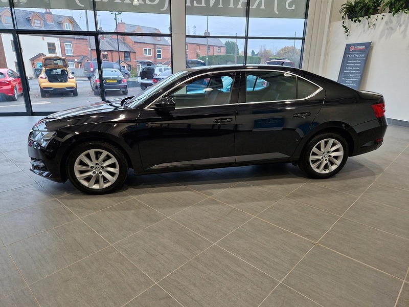 Skoda Superb TDI SE - U11332