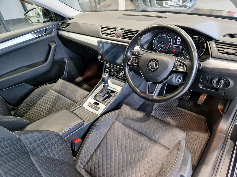 Skoda Superb TDI SE - U11332