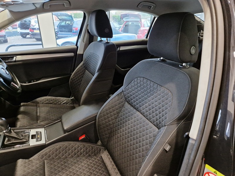 Skoda Superb TDI SE - U11332