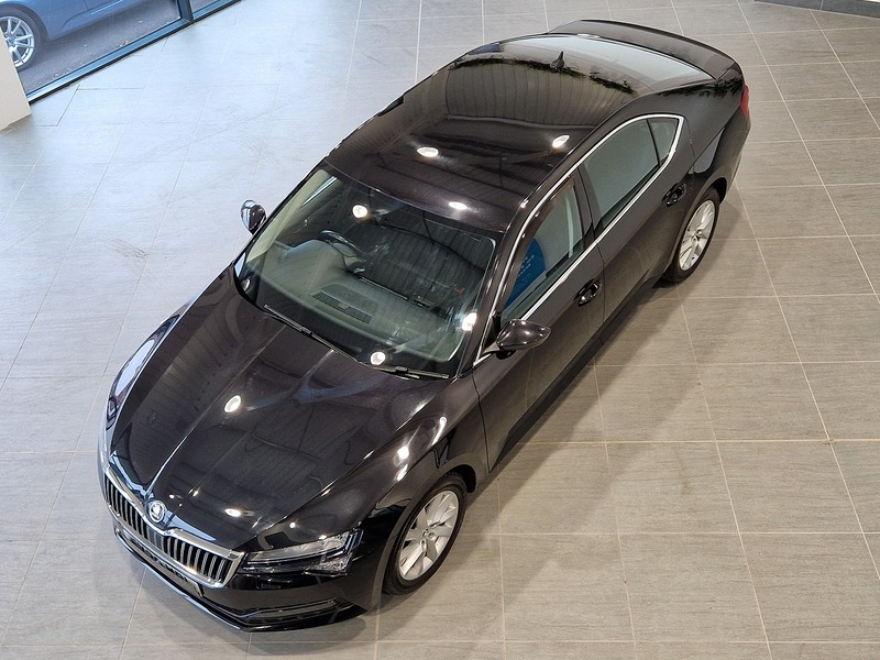 Skoda Superb TDI SE - U11332