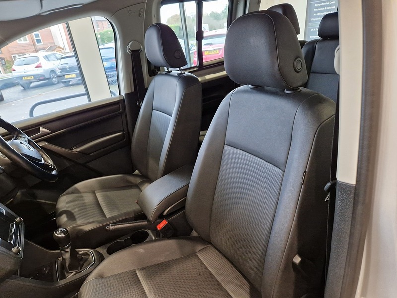 Volkswagen Caddy Maxi Life TDI - U11365