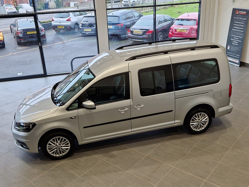 Volkswagen Caddy Maxi Life TDI - U11365