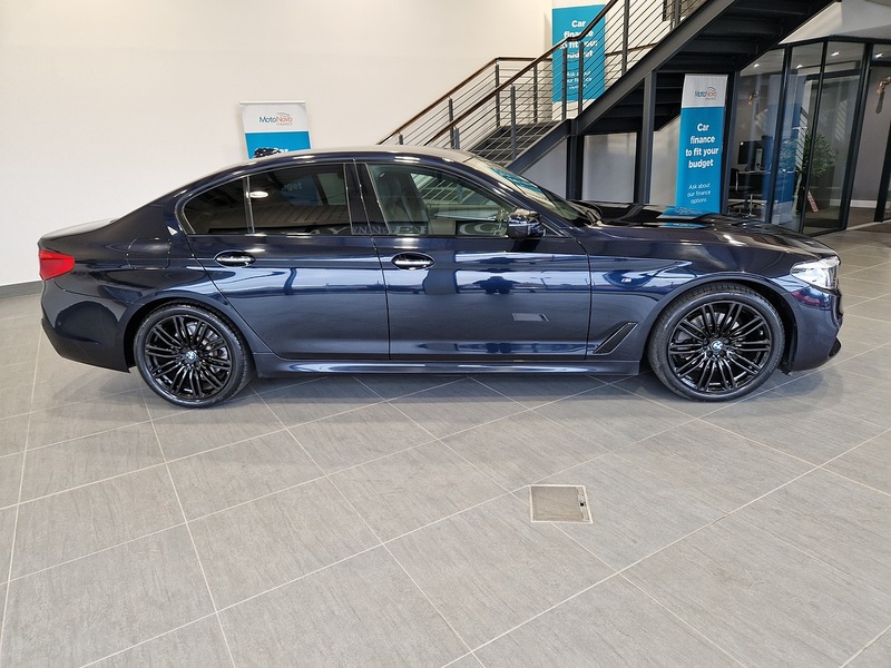 BMW 5 Series 520d M Sport - U11373