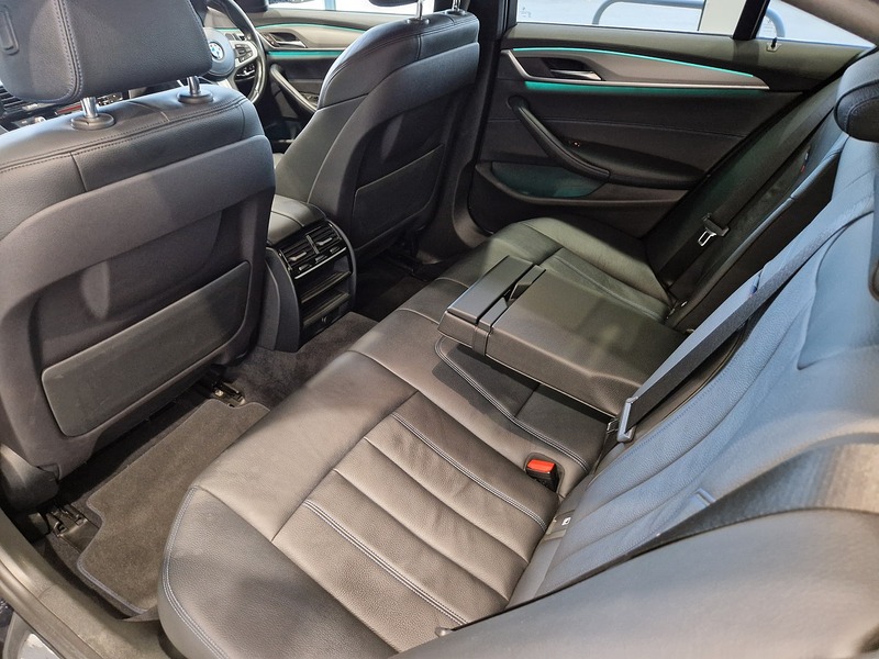 BMW 5 Series 520d M Sport - U11373