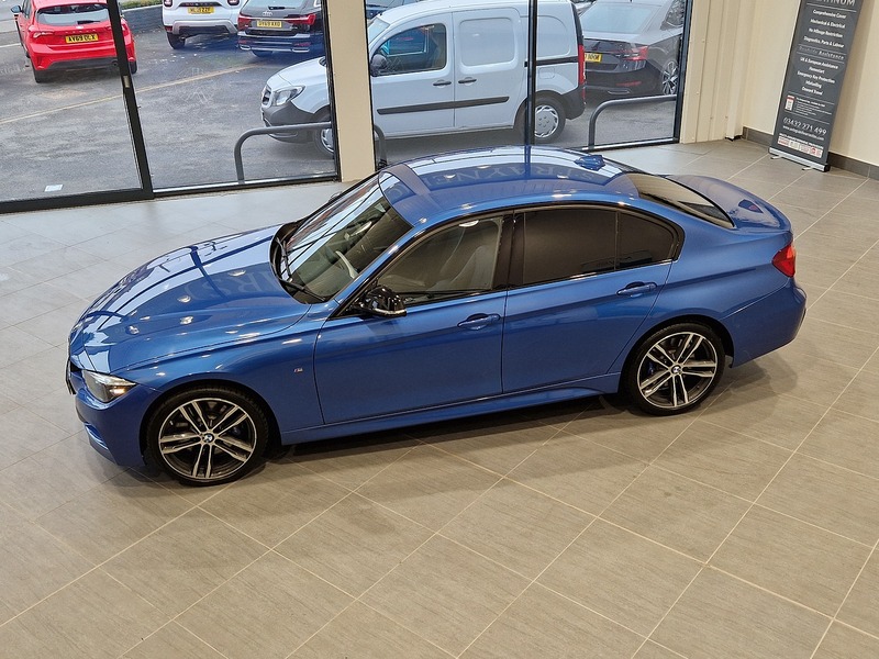 BMW 3 Series 335d M Sport Shadow Edition - U11374