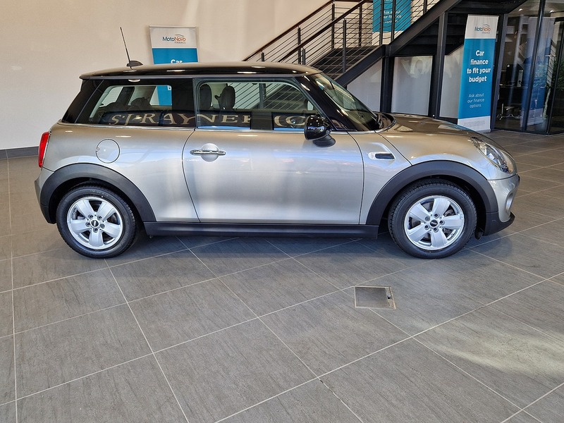 MINI Hatch Cooper Classic - U11377