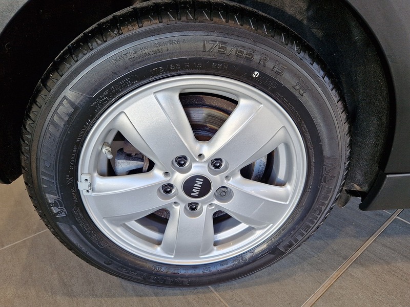 MINI Hatch Cooper Classic - U11377