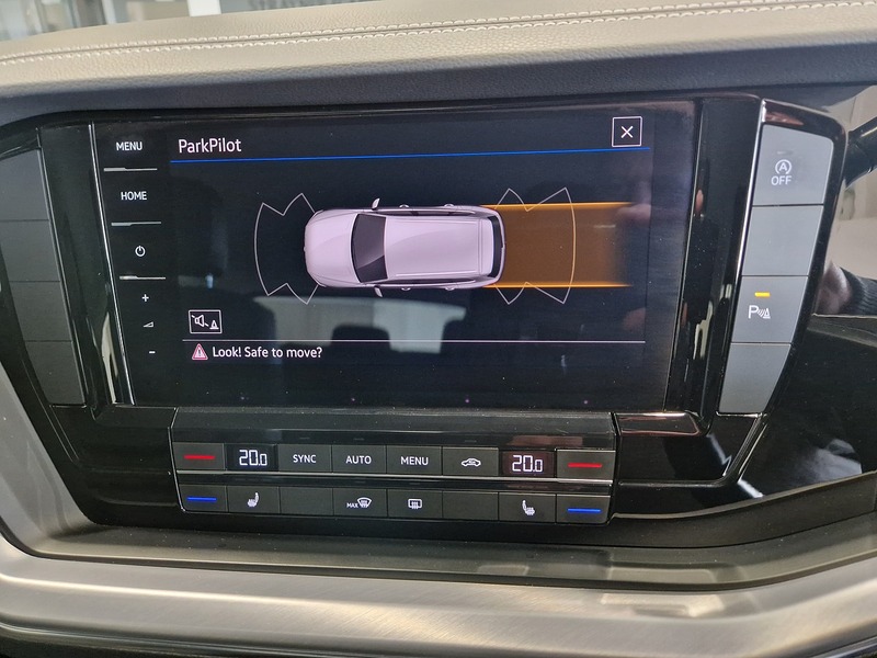 Volkswagen Touareg TDI V6 SEL - U11383