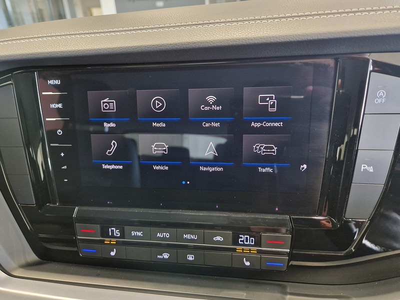 Volkswagen Touareg TDI V6 SEL - U11383