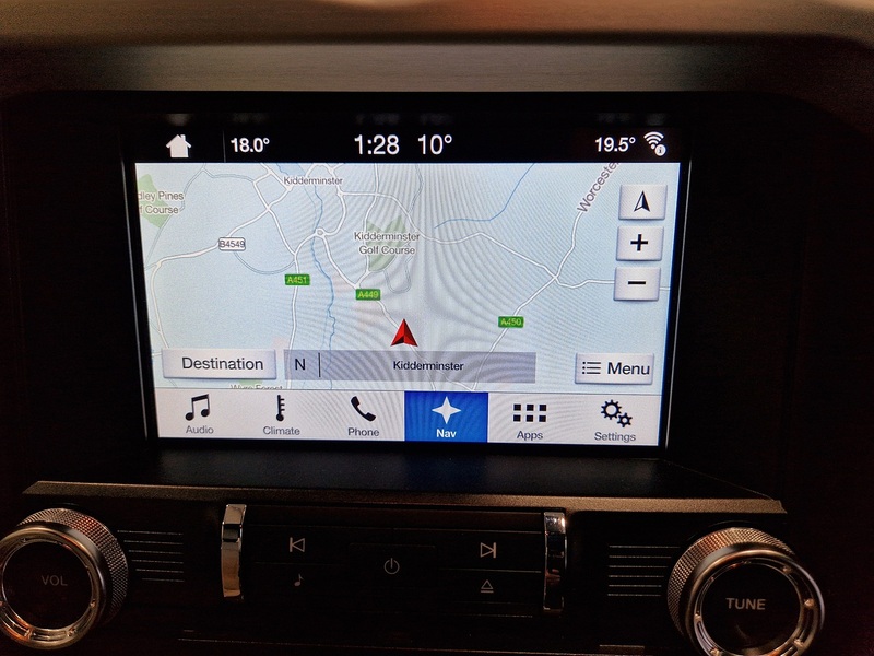 Ford Mustang V8 GT - U11403