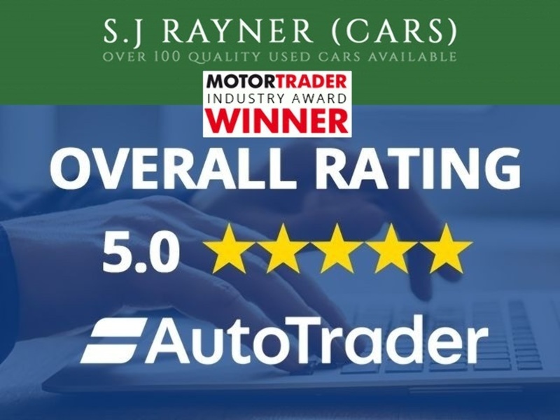 Ford Mustang V8 GT - U11403