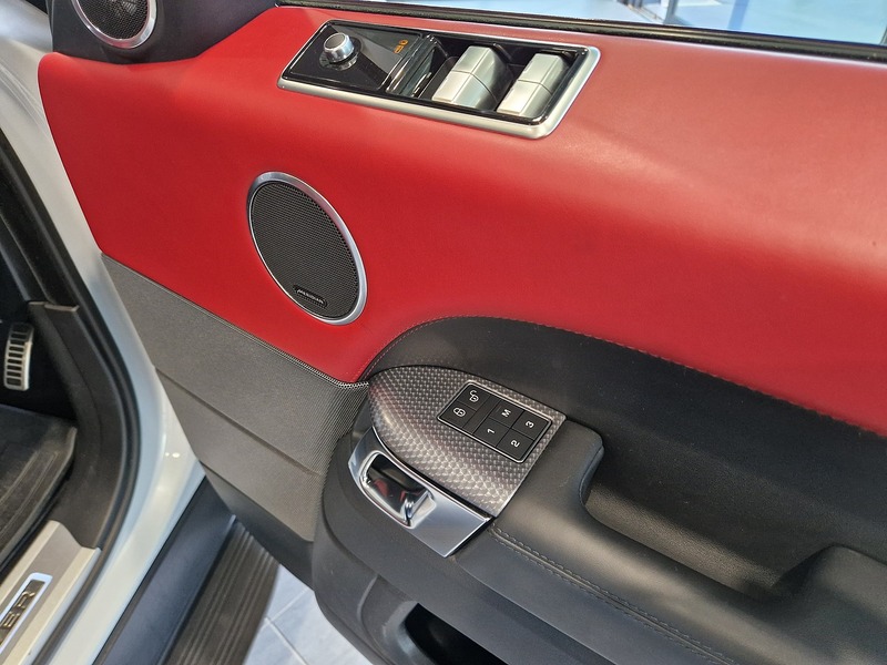 Land Rover Range Rover Sport SD V6 HSE Dynamic - U11411