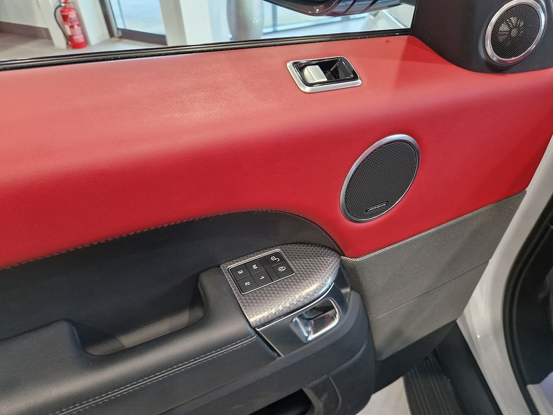 Land Rover Range Rover Sport SD V6 HSE Dynamic - U11411