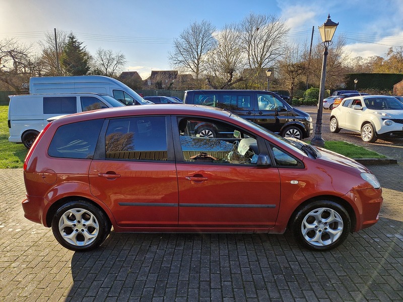 Ford C-Max Zetec - U11439