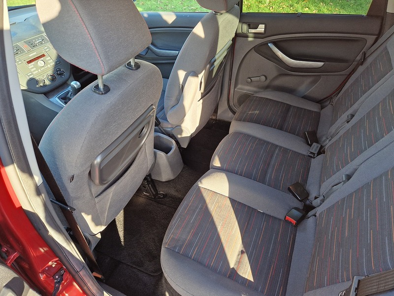 Ford C-Max Zetec - U11439