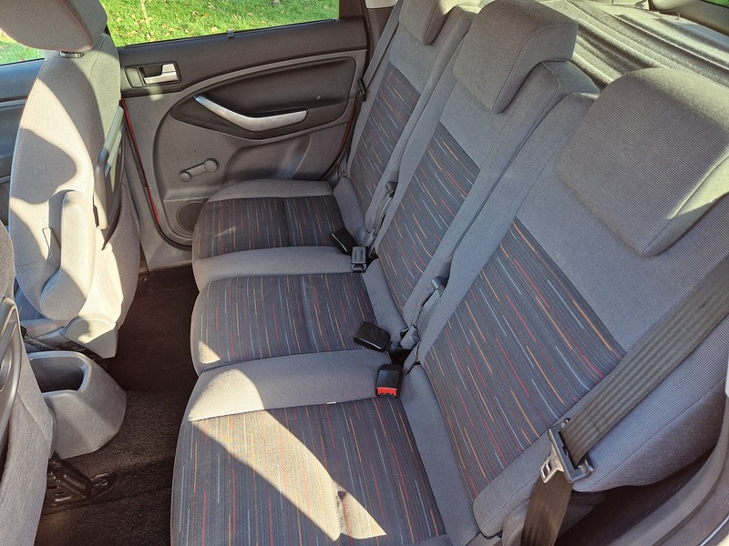 Ford C-Max Zetec - U11439