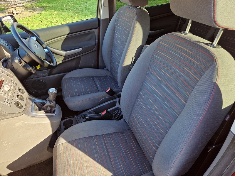 Ford C-Max Zetec - U11439