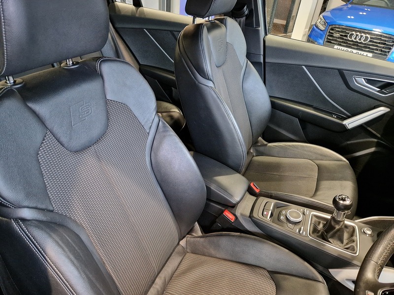 Audi Q2 TFSI CoD S line - U11454