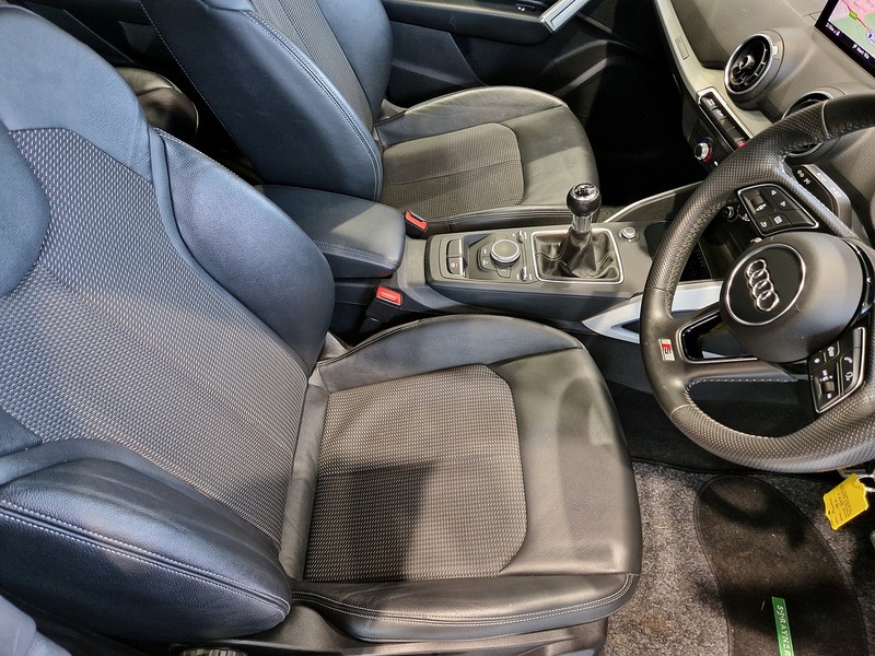 Audi Q2 TFSI CoD S line - U11454