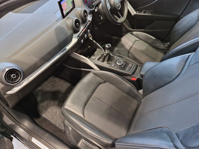 Audi Q2 TFSI CoD S line - U11454