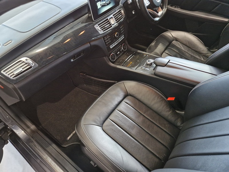 Mercedes-Benz CLS CLS220d AMG Line - U11475