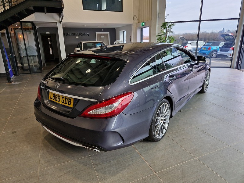 Mercedes-Benz CLS CLS220d AMG Line - U11475