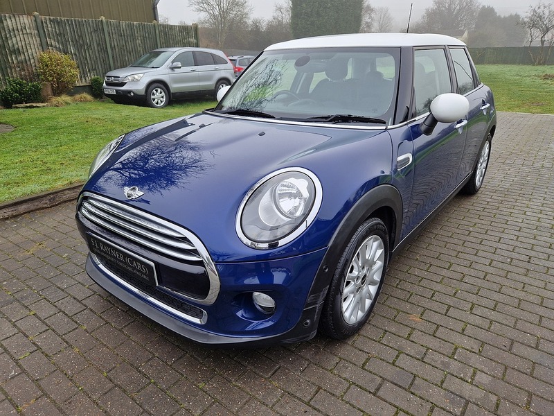 MINI Hatch Cooper - U11476