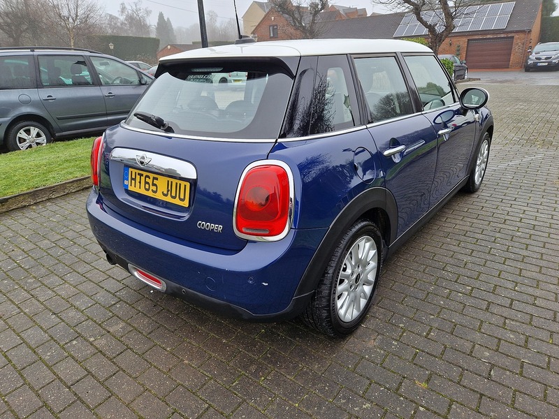 MINI Hatch Cooper - U11476
