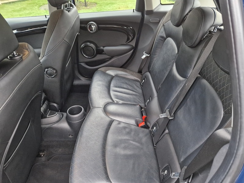 MINI Hatch Cooper - U11476