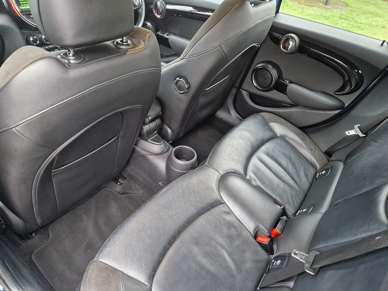 MINI Hatch Cooper - U11476