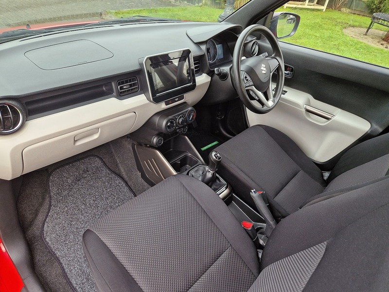 Suzuki Ignis Dualjet Adventure - U11477