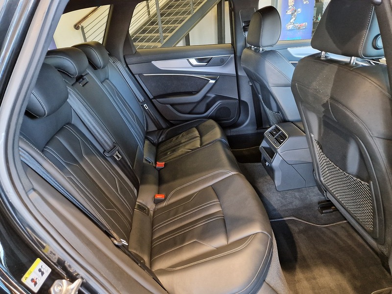 Audi A6 Avant TDI S line - U11481