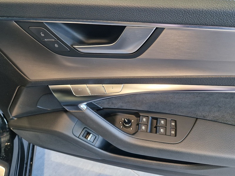 Audi A6 Avant TDI S line - U11481