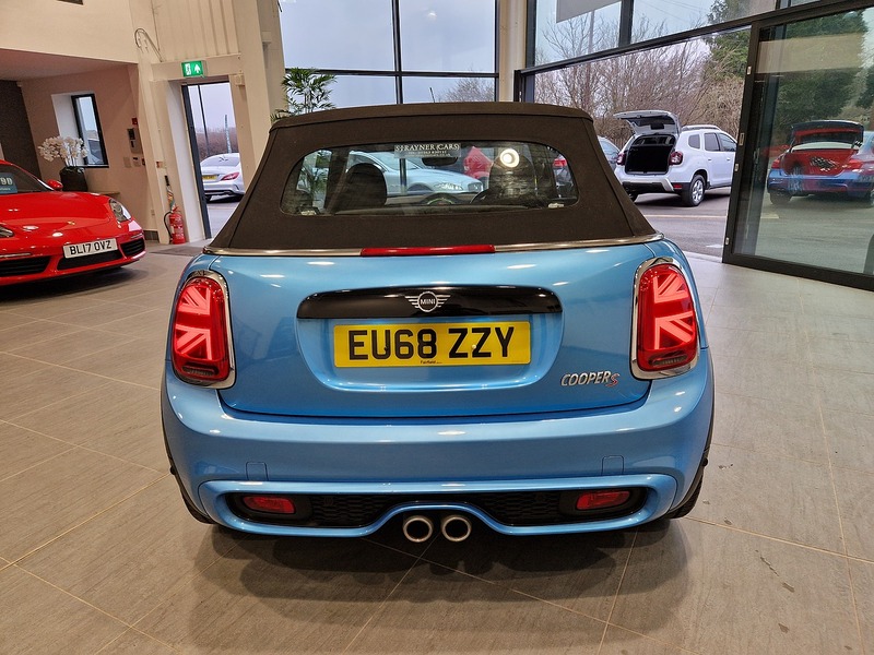 MINI Convertible Cooper S - U11496