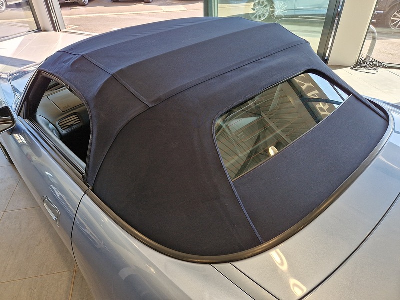 Honda S2000 Roadster - U11497